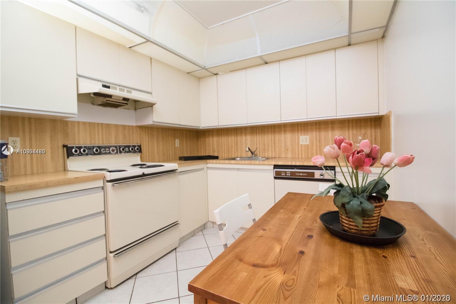 OLYMPUS CONDO - Residential