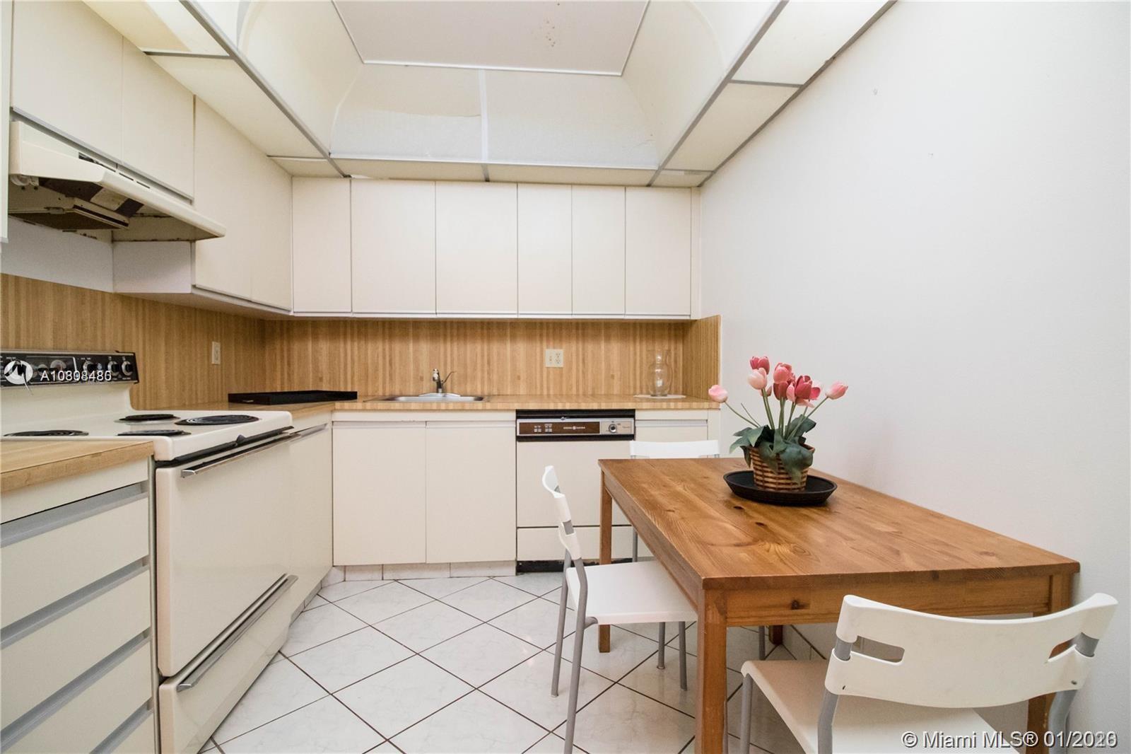 OLYMPUS CONDO - Residential