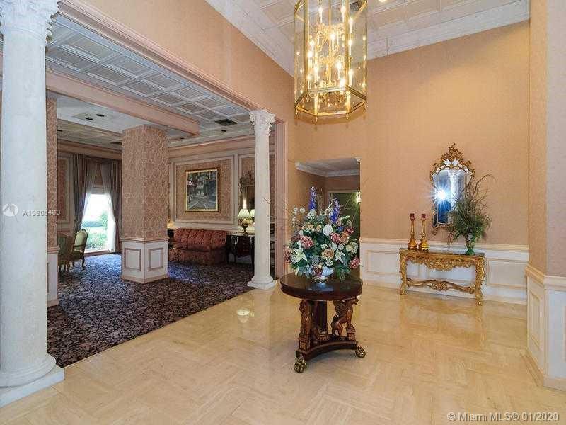 OLYMPUS CONDO - Residential