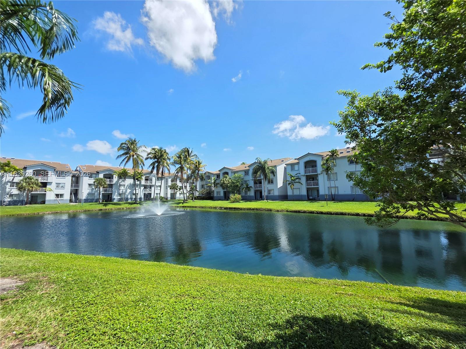 ROYAL GRAND CONDO - Residential