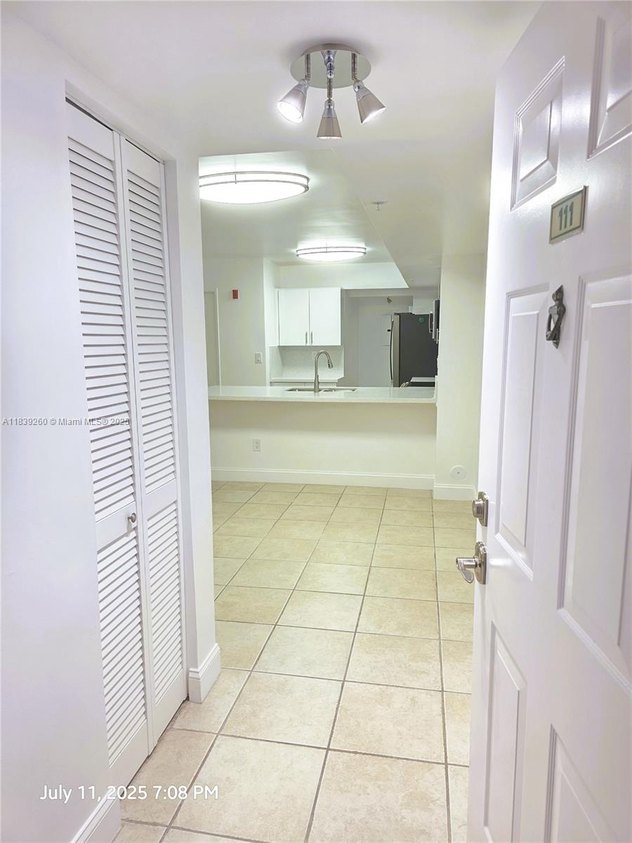 2620 S University Dr 111