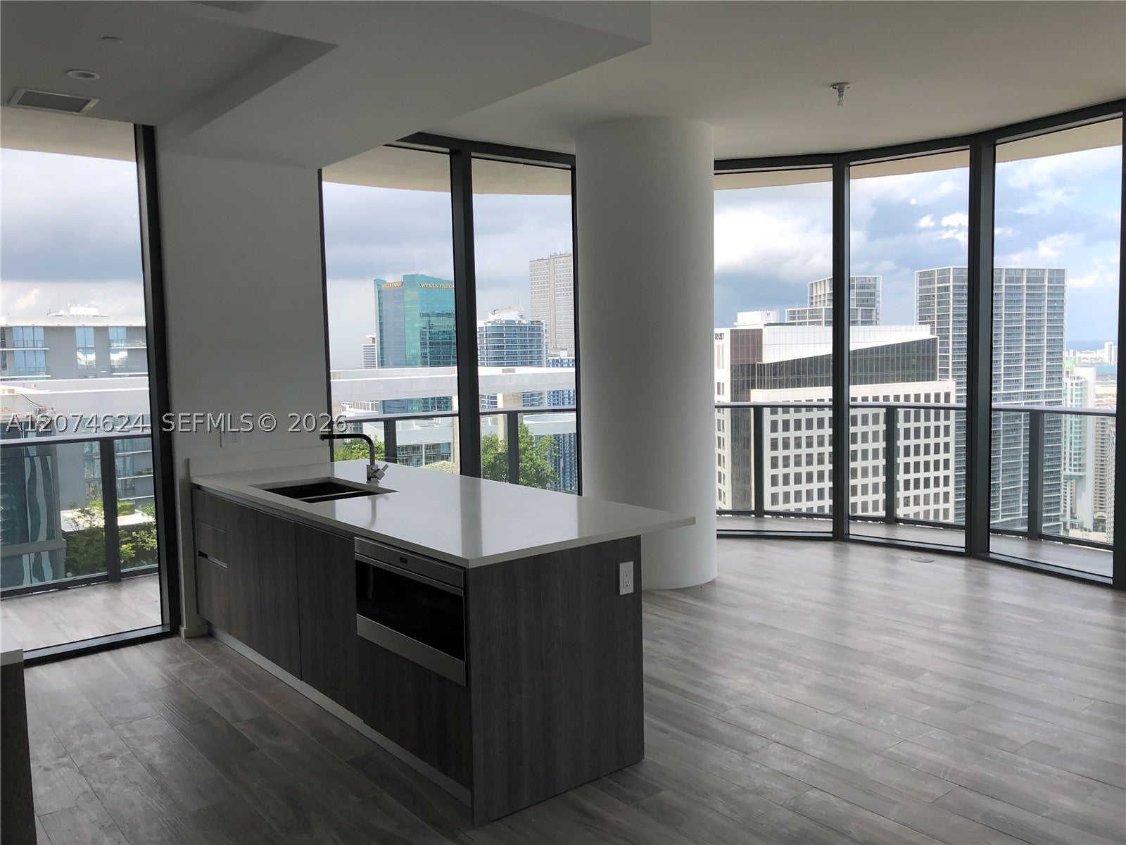 801 S Miami Ave 4905