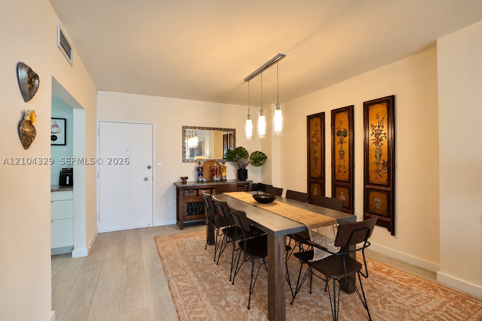 500 Bayview Dr 1123