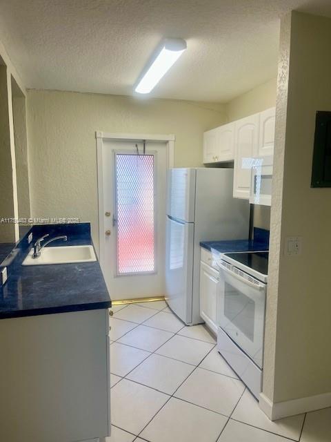 5050 Bayview Dr 17