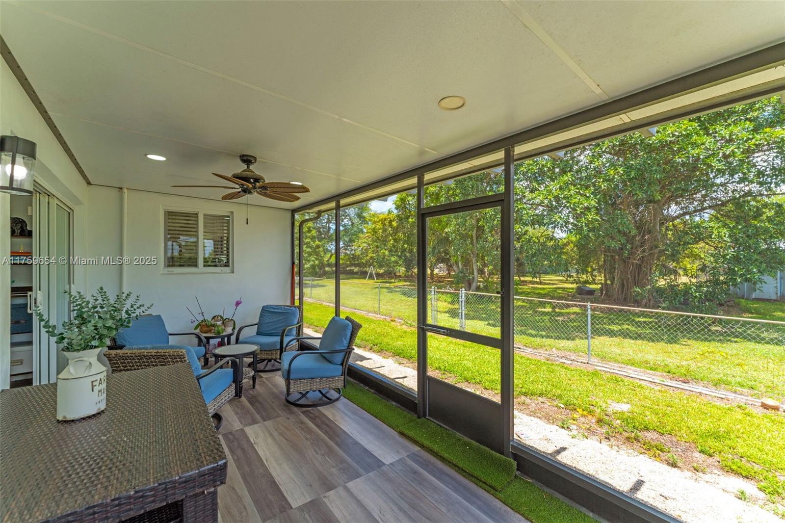 REDLAND - Residential