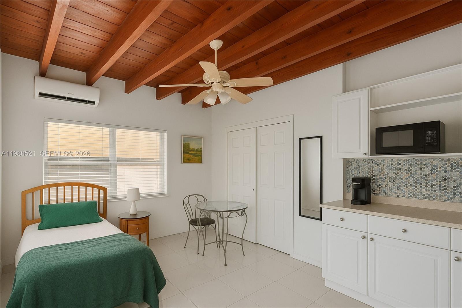 SILVER BLUFF EST SEC C - Residential