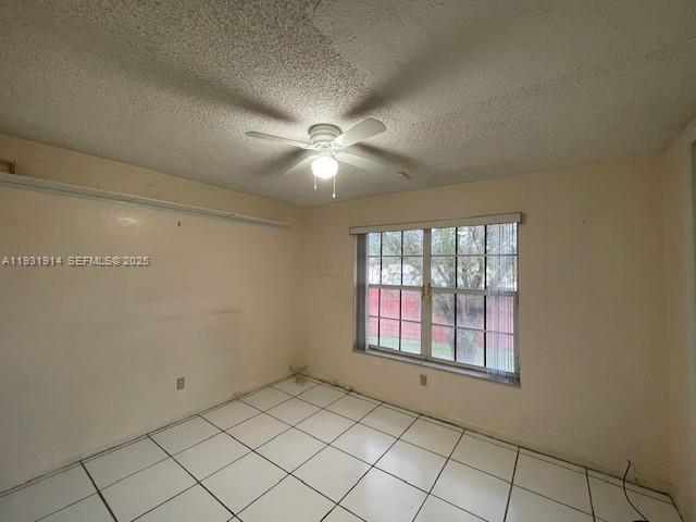 GALE RANCH ESTS - Residential