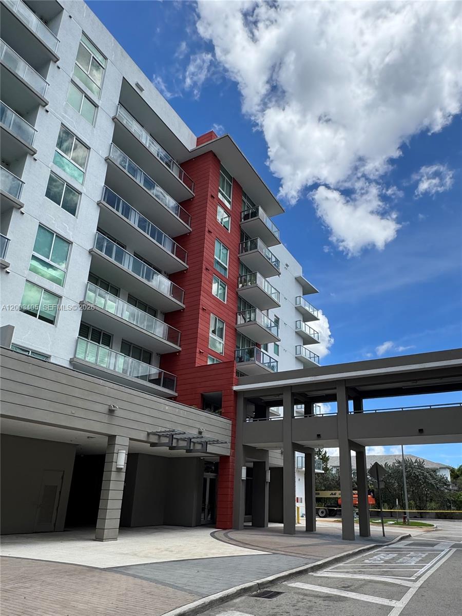 GRAND BAY COMMONS SOUTH - Residential