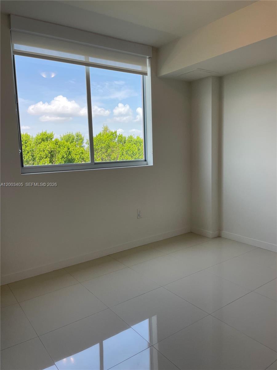 GRAND BAY COMMONS SOUTH - Residential