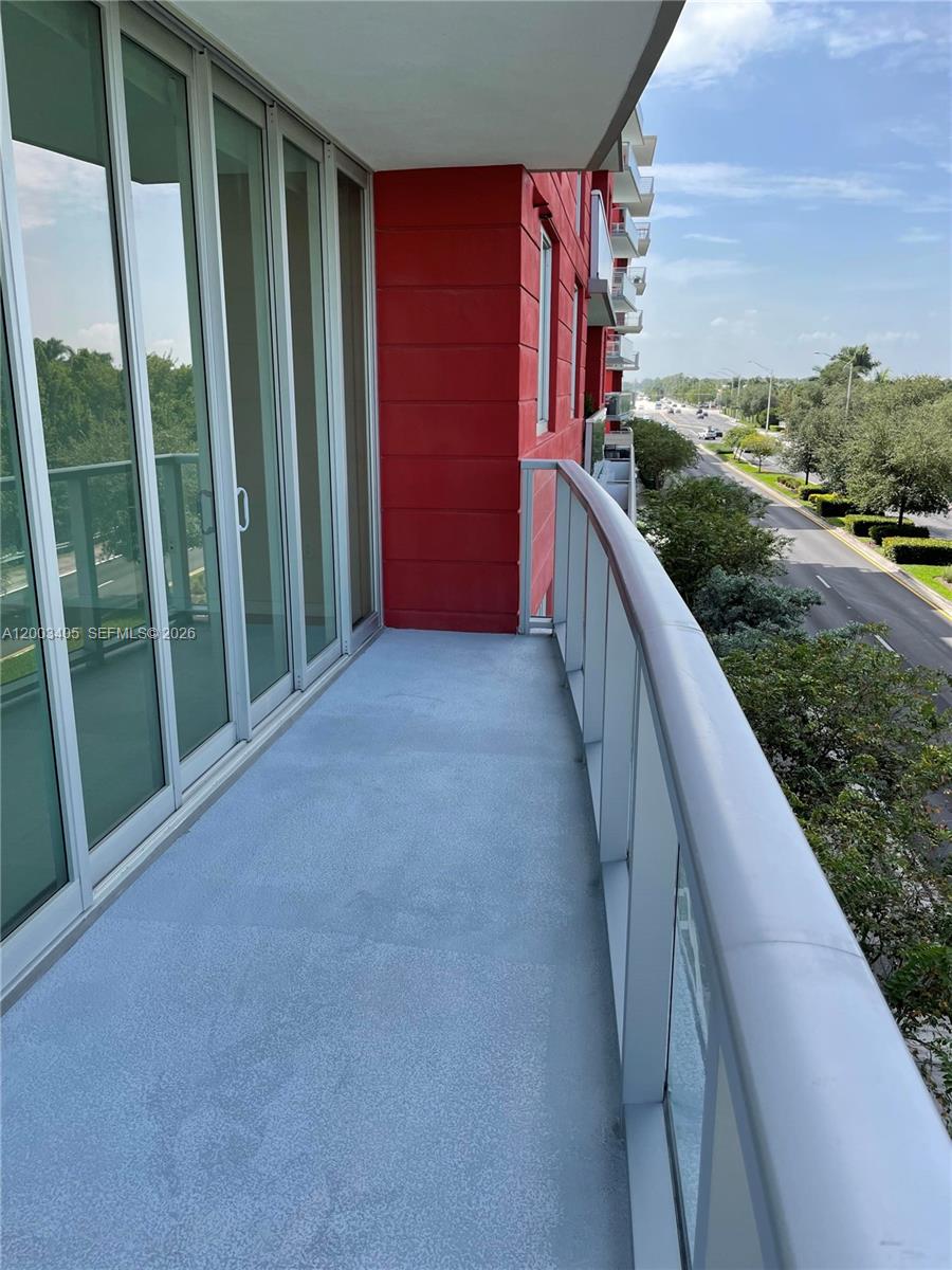 GRAND BAY COMMONS SOUTH - Residential