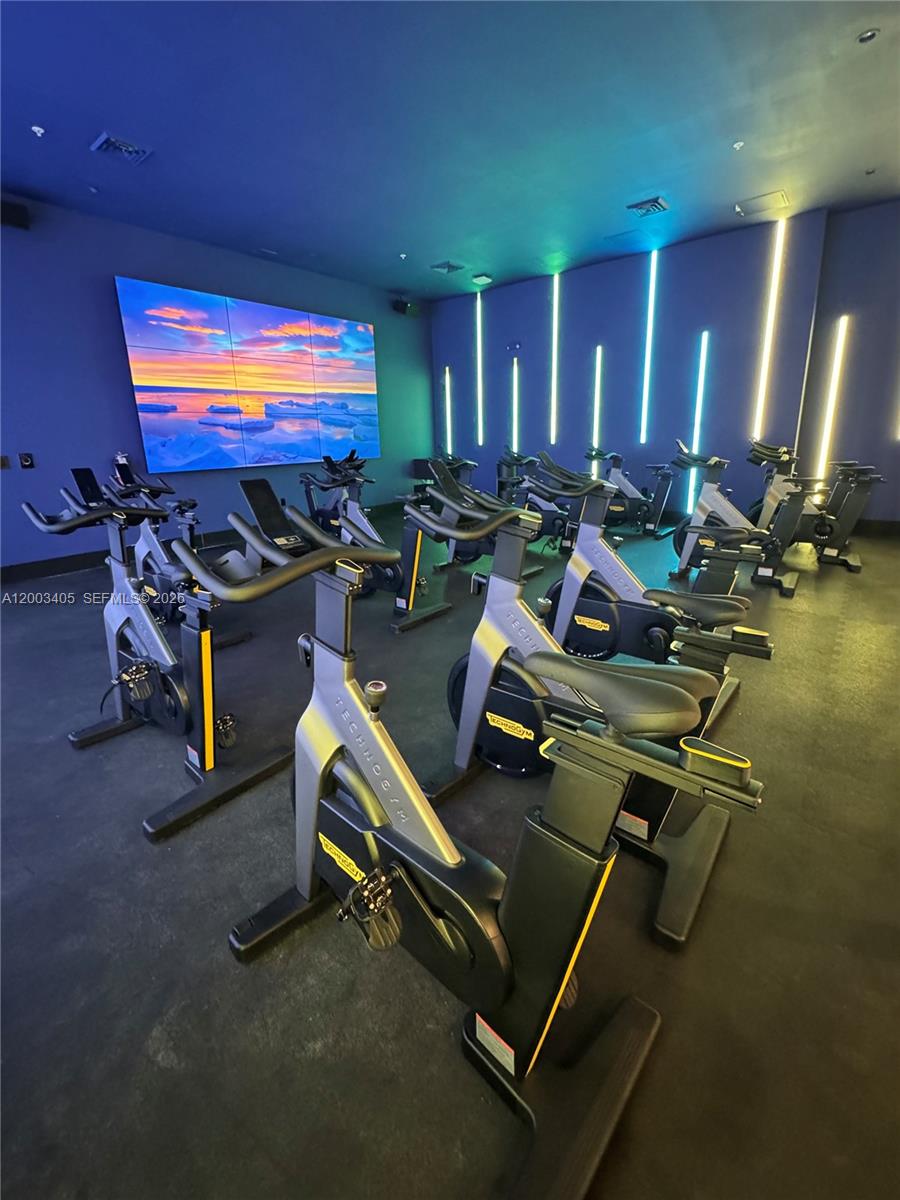 GRAND BAY COMMONS SOUTH - Residential