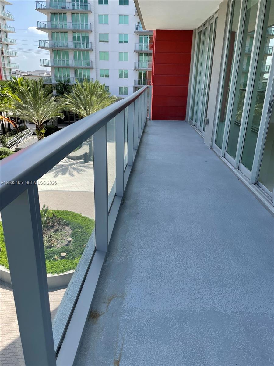 GRAND BAY COMMONS SOUTH - Residential