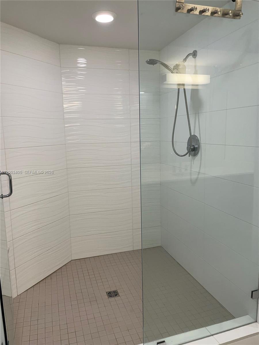 GRAND BAY COMMONS SOUTH - Residential