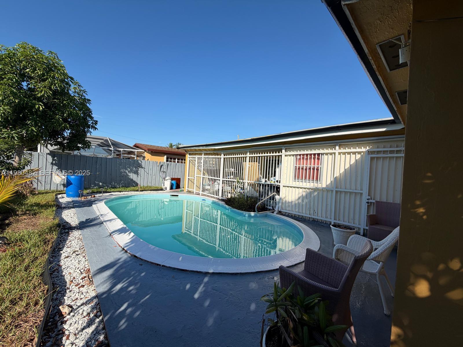 MIRAMAR PARK THIRD ADD - Residential