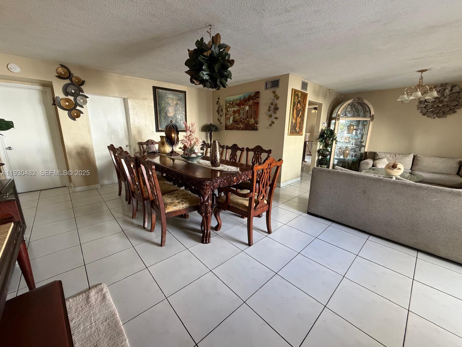 MIRAMAR PARK THIRD ADD - Residential