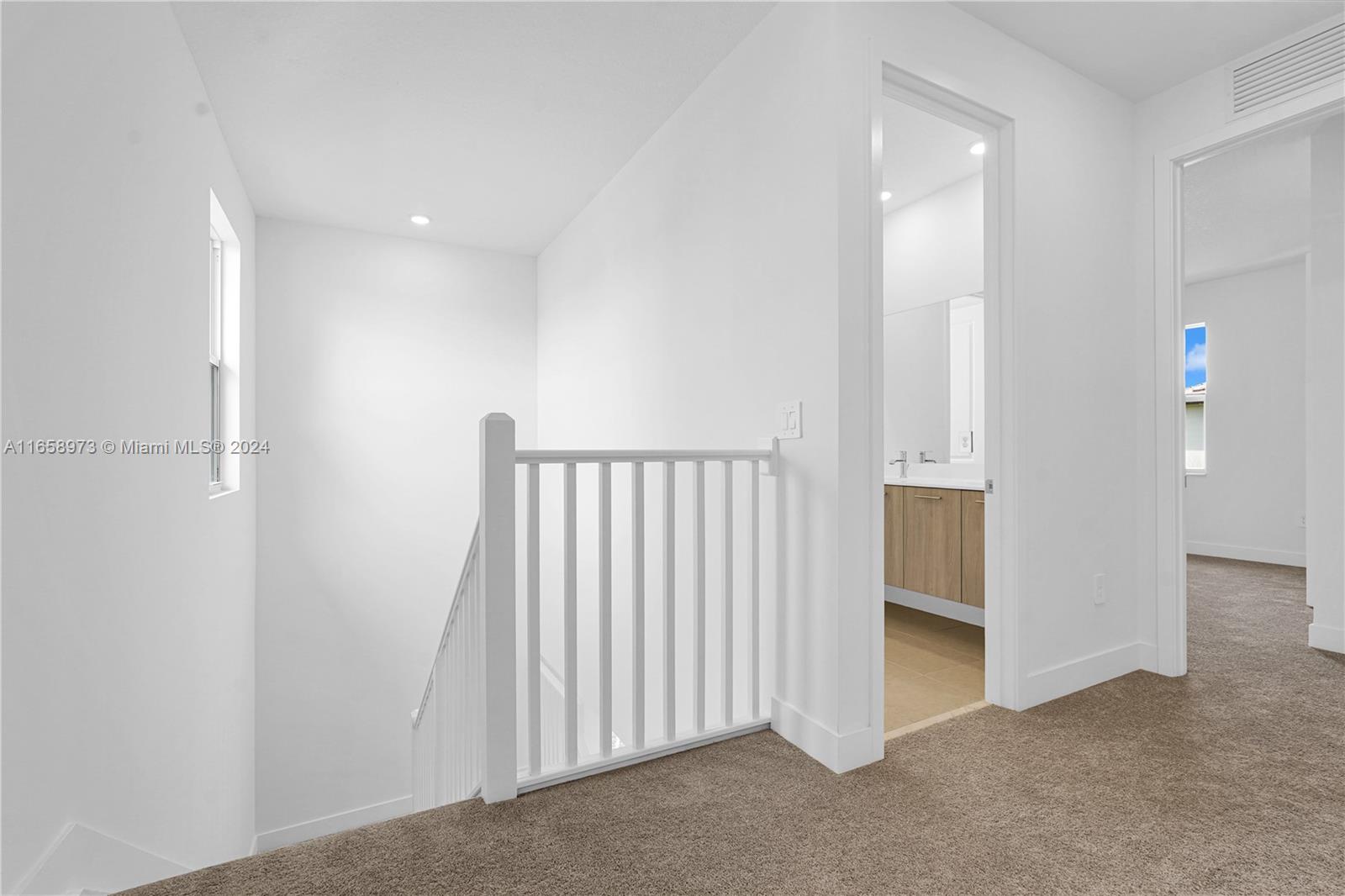 CRESCENT RIDGE - Residential Lease