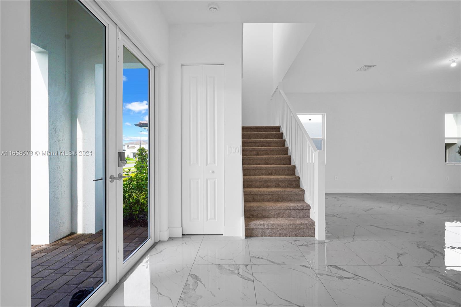 CRESCENT RIDGE - Residential Lease