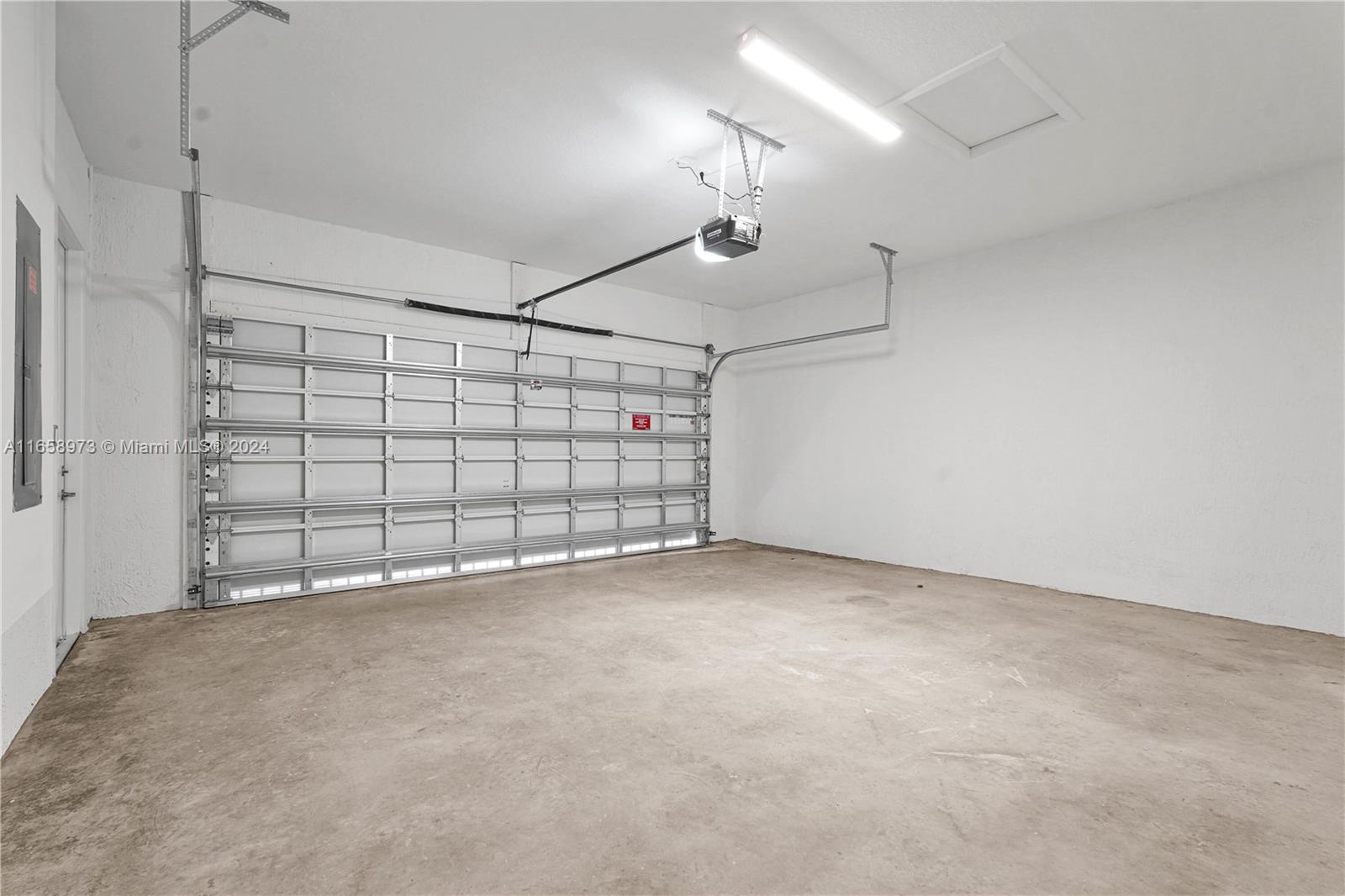 CRESCENT RIDGE - Residential Lease