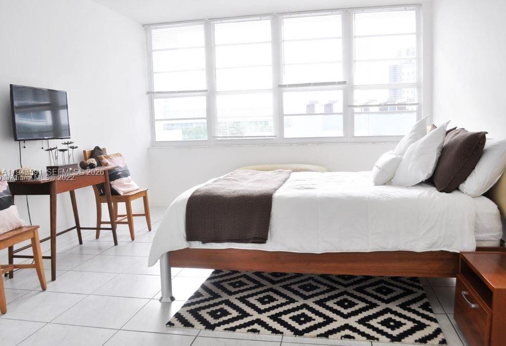 THE DECOPLAGE CONDO - Residential