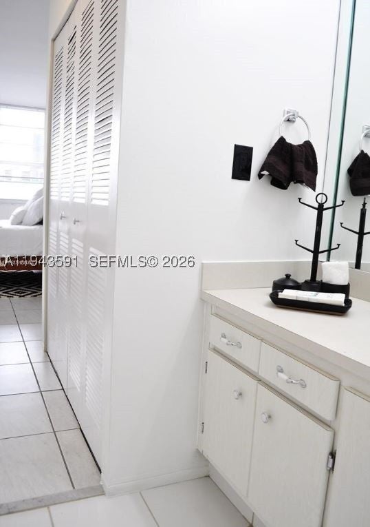 100 Lincoln Rd 522