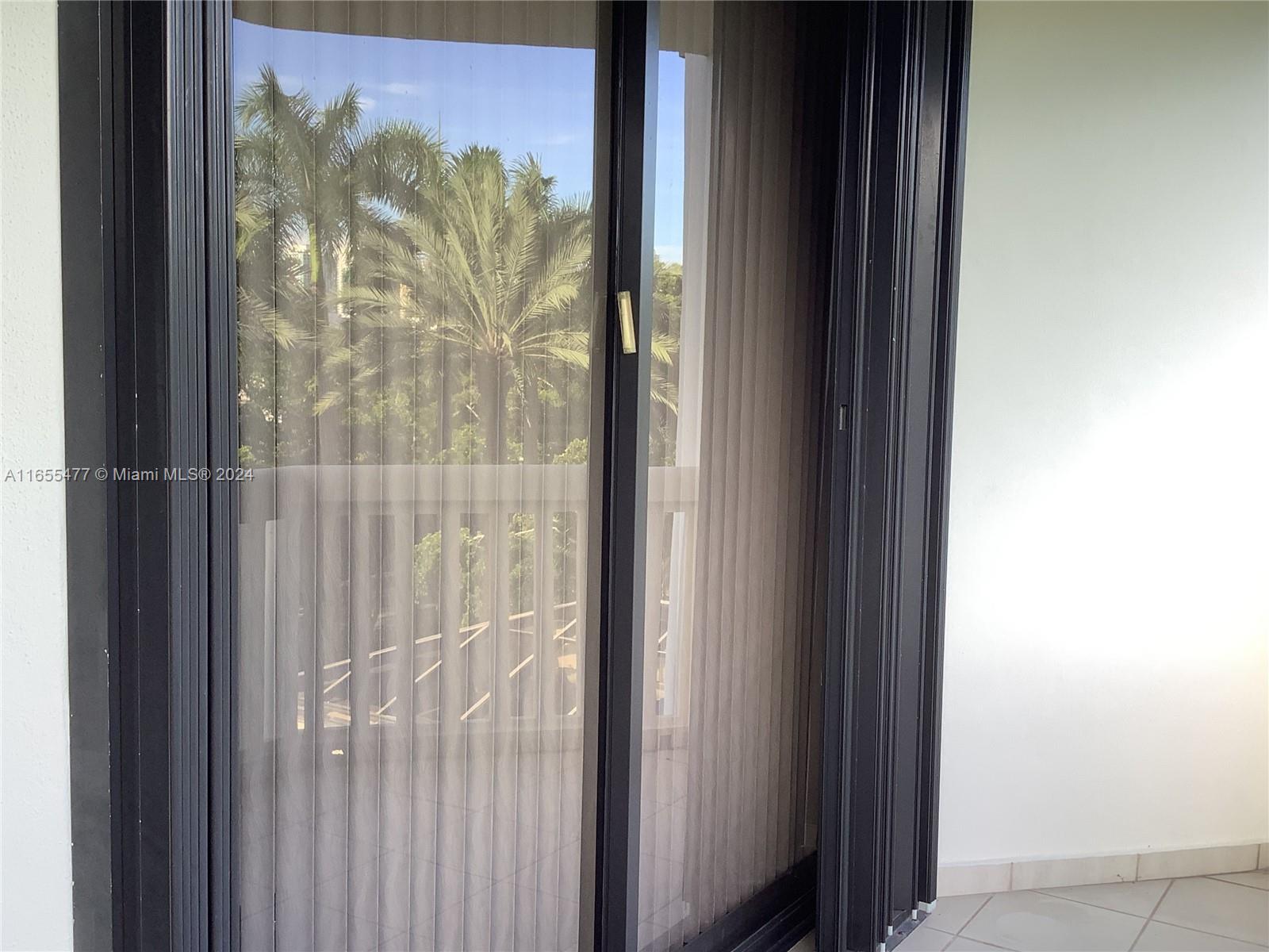 2000 ISL BLVD WILLIAMS IS - Residential