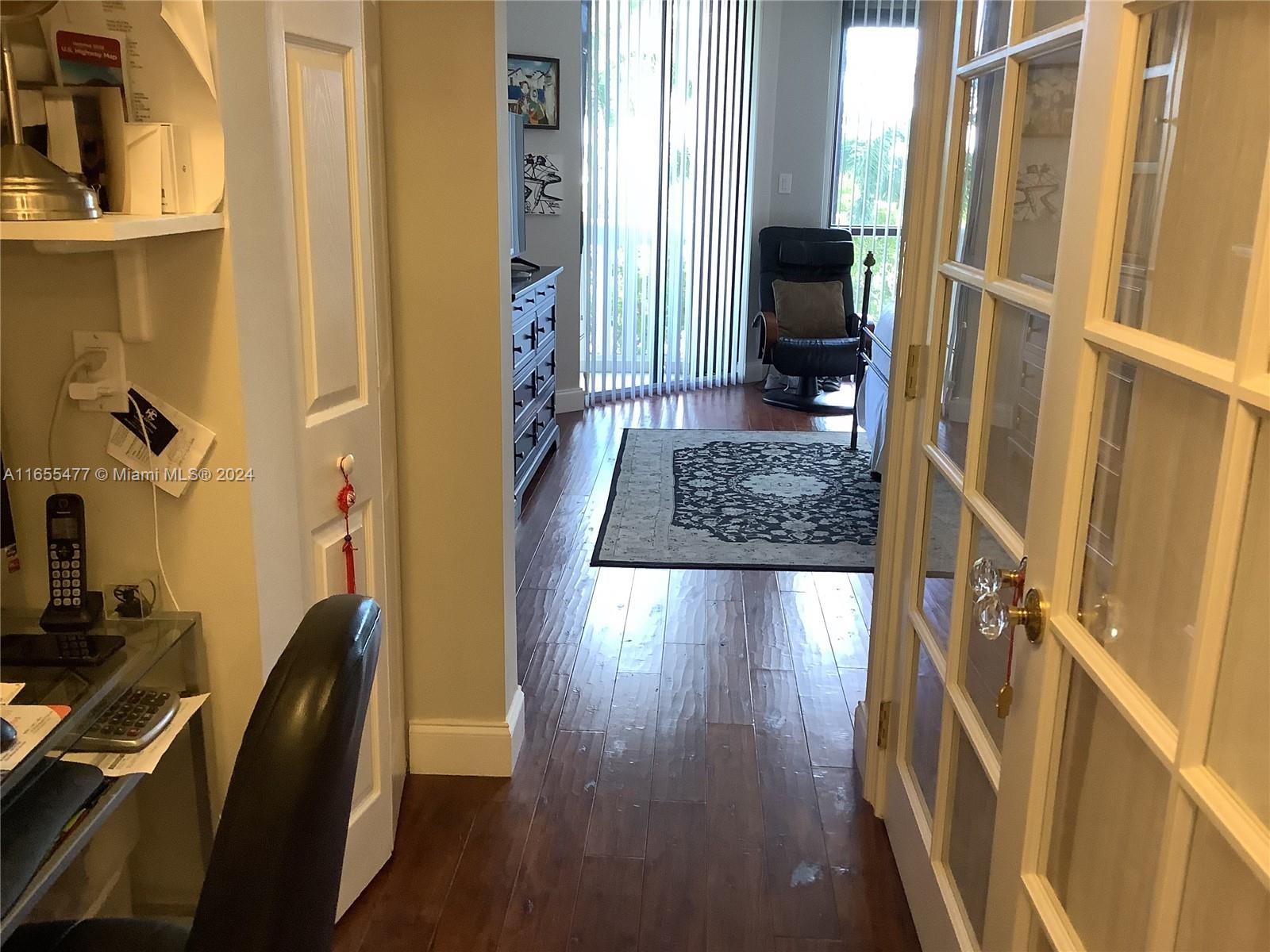 2000 ISL BLVD WILLIAMS IS - Residential
