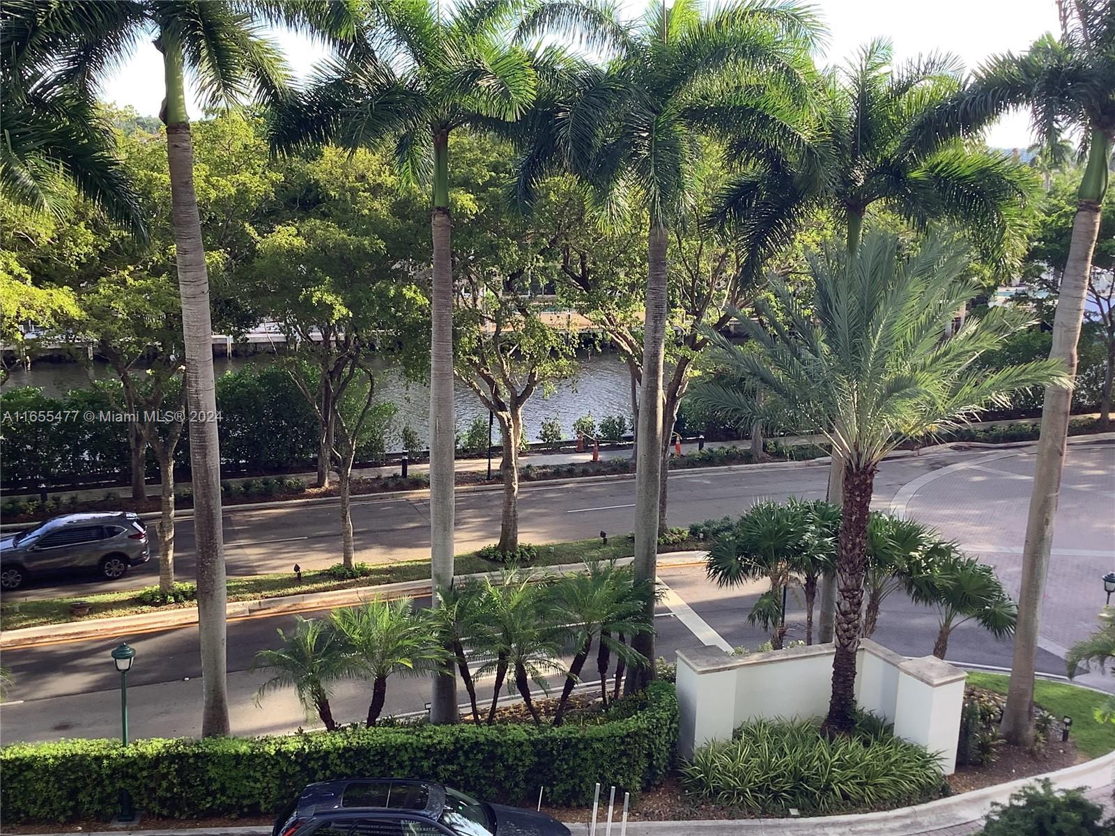 2000 ISL BLVD WILLIAMS IS - Residential
