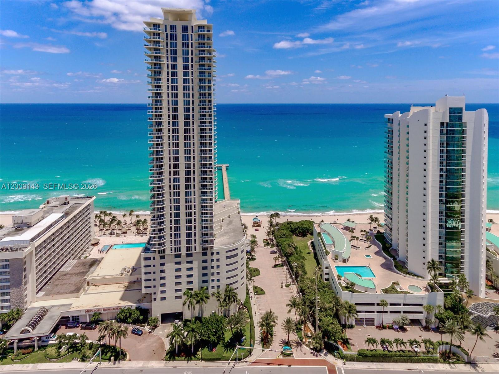 LA PERLA CONDO - Residential