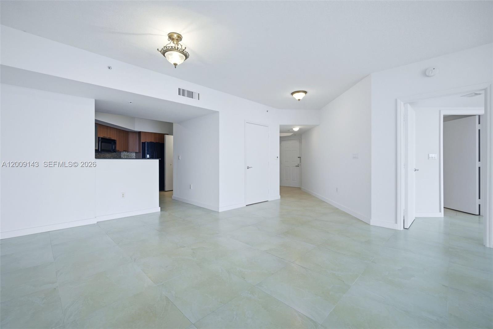 LA PERLA CONDO - Residential