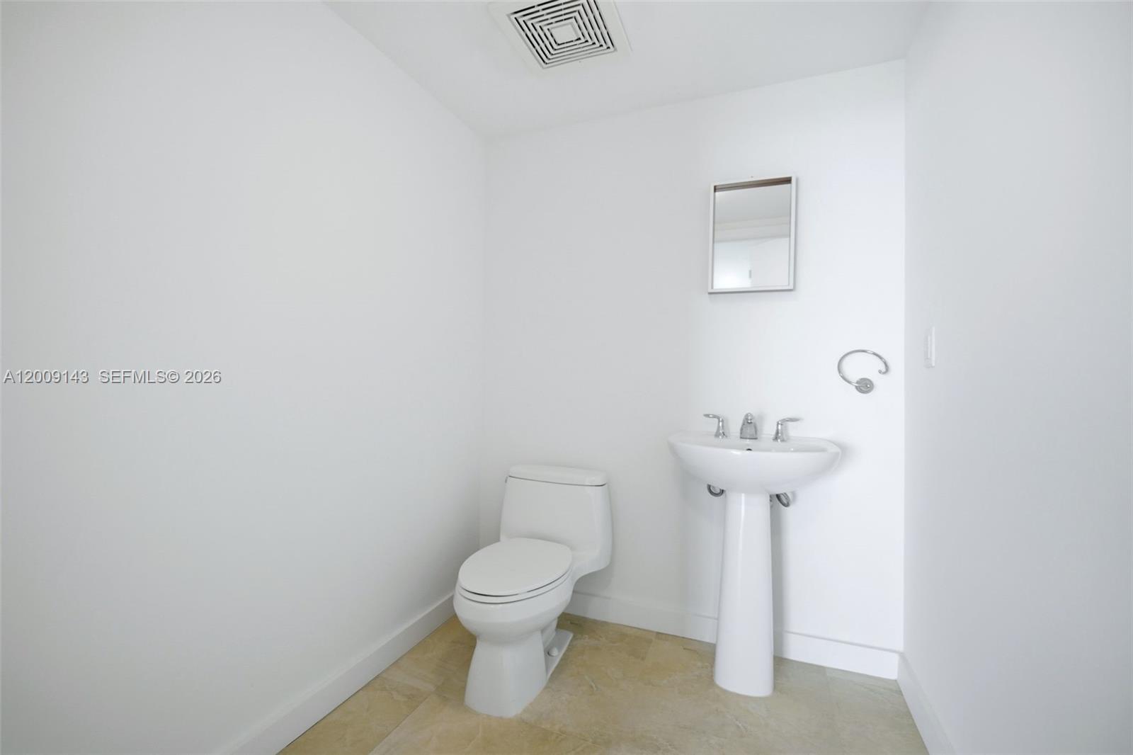 LA PERLA CONDO - Residential