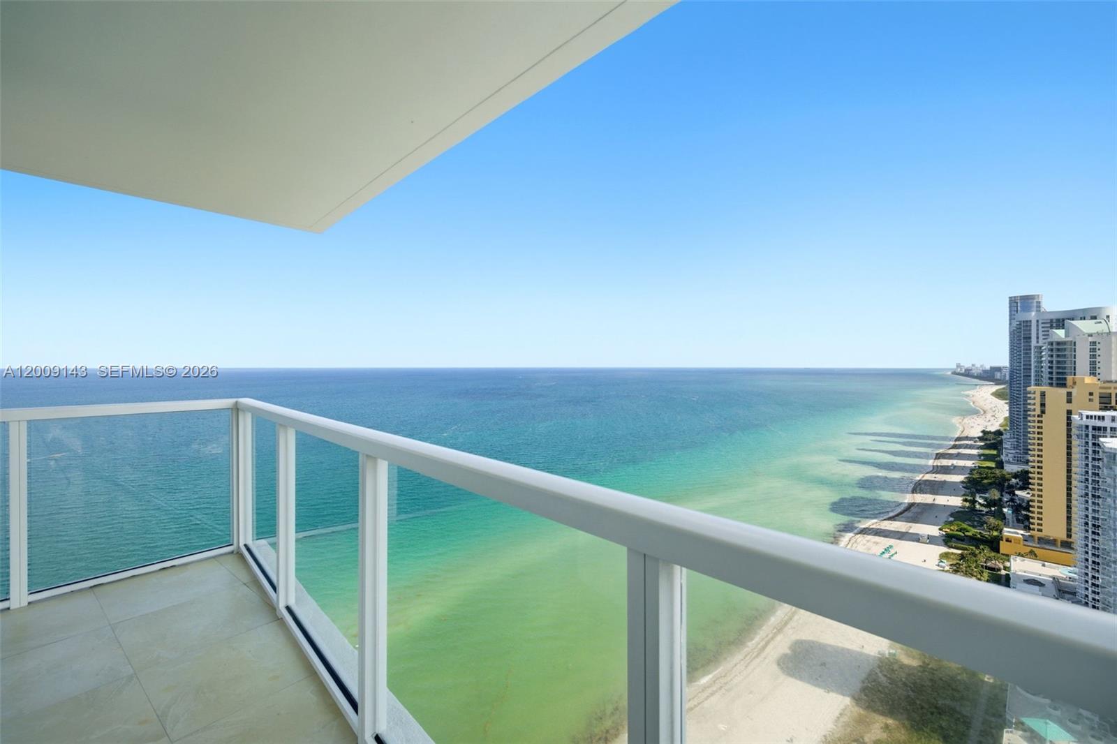 LA PERLA CONDO - Residential
