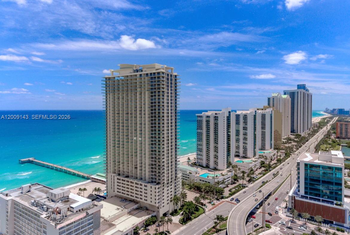 LA PERLA CONDO - Residential
