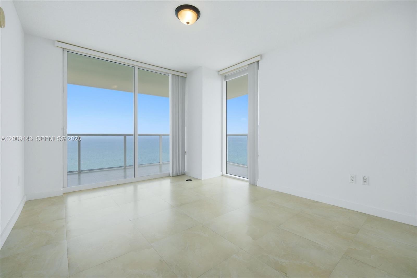 LA PERLA CONDO - Residential