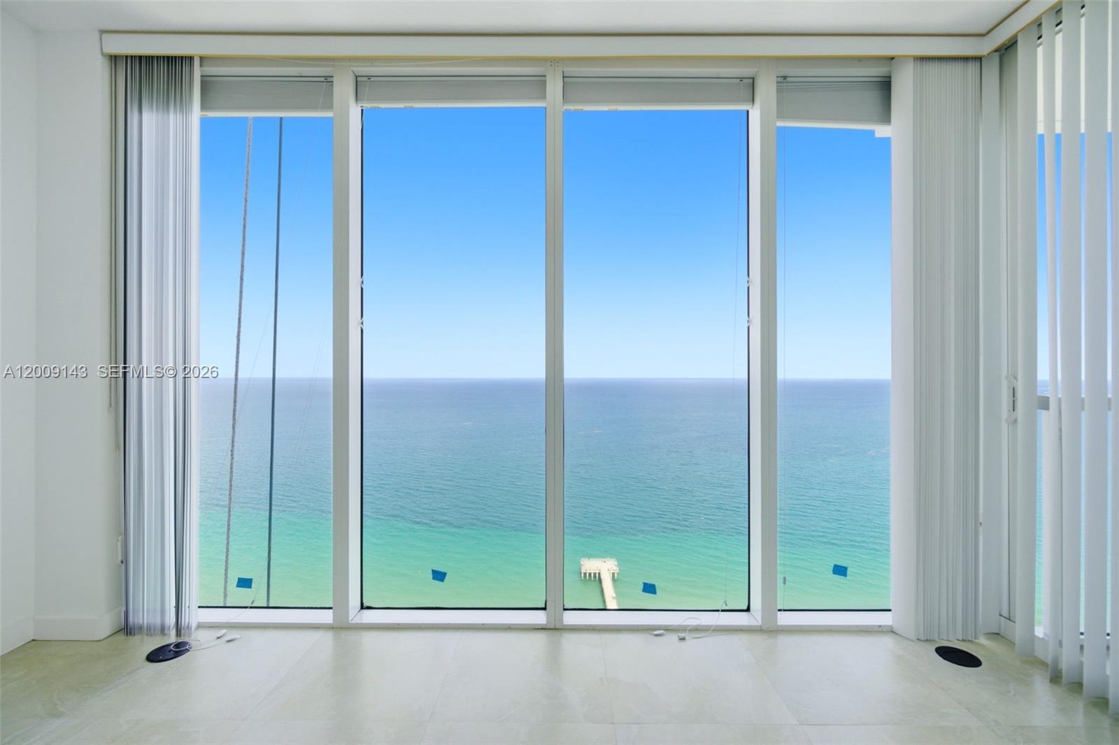 LA PERLA CONDO - Residential
