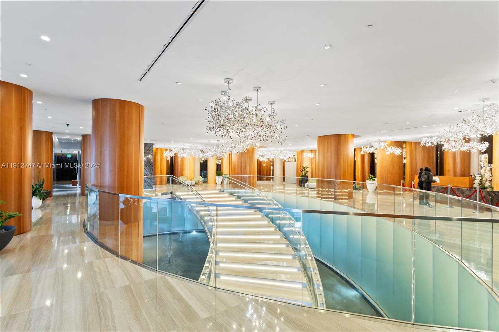 ARIA ON THE BAY CONDO - Residential