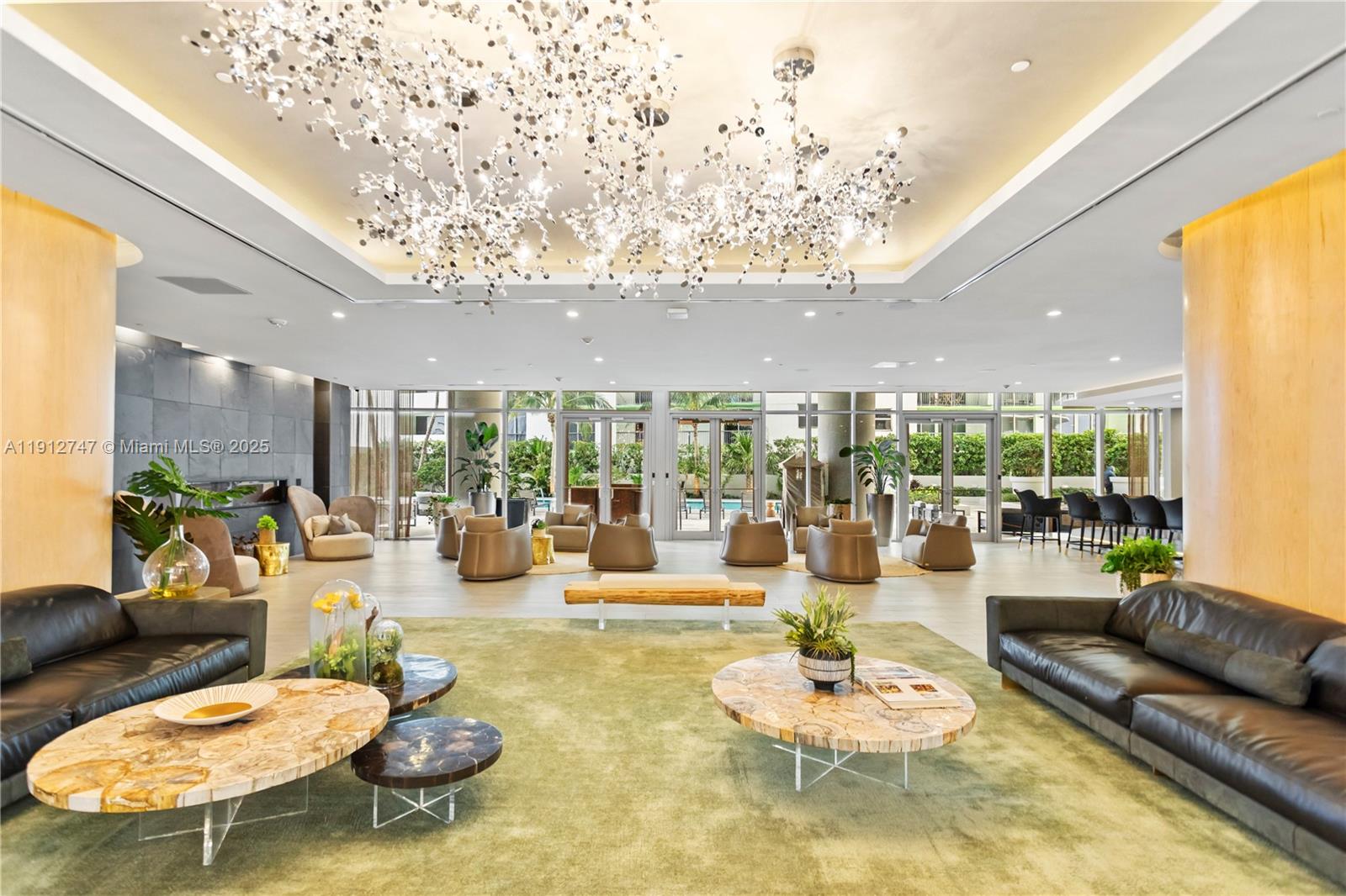 ARIA ON THE BAY CONDO - Residential