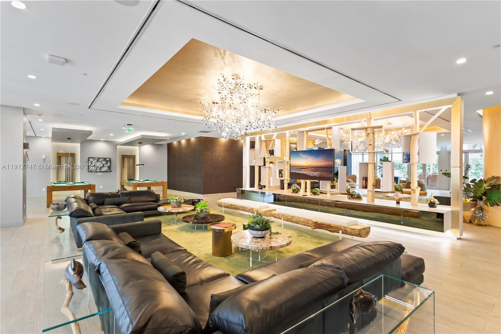 ARIA ON THE BAY CONDO - Residential