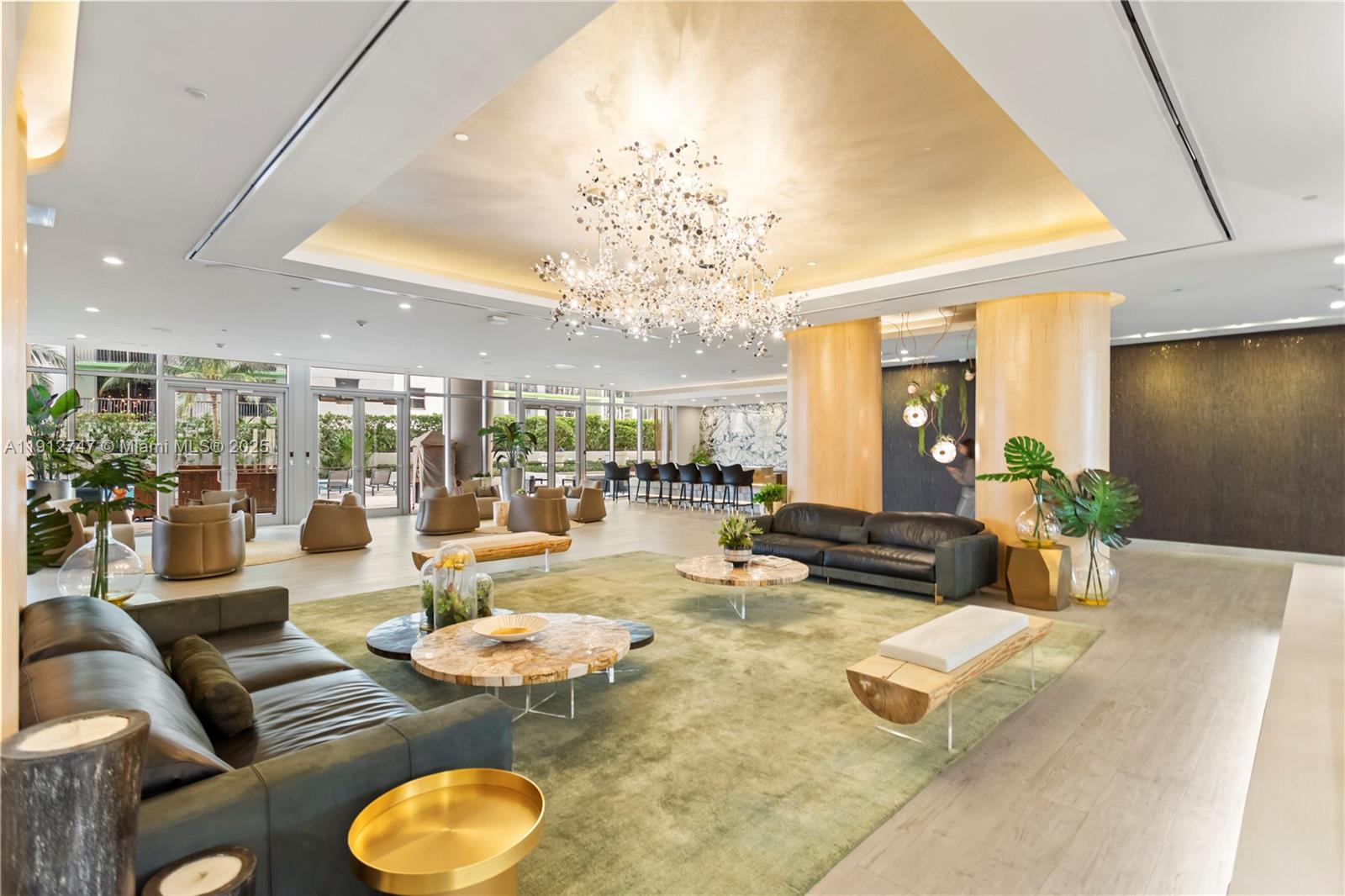 ARIA ON THE BAY CONDO - Residential