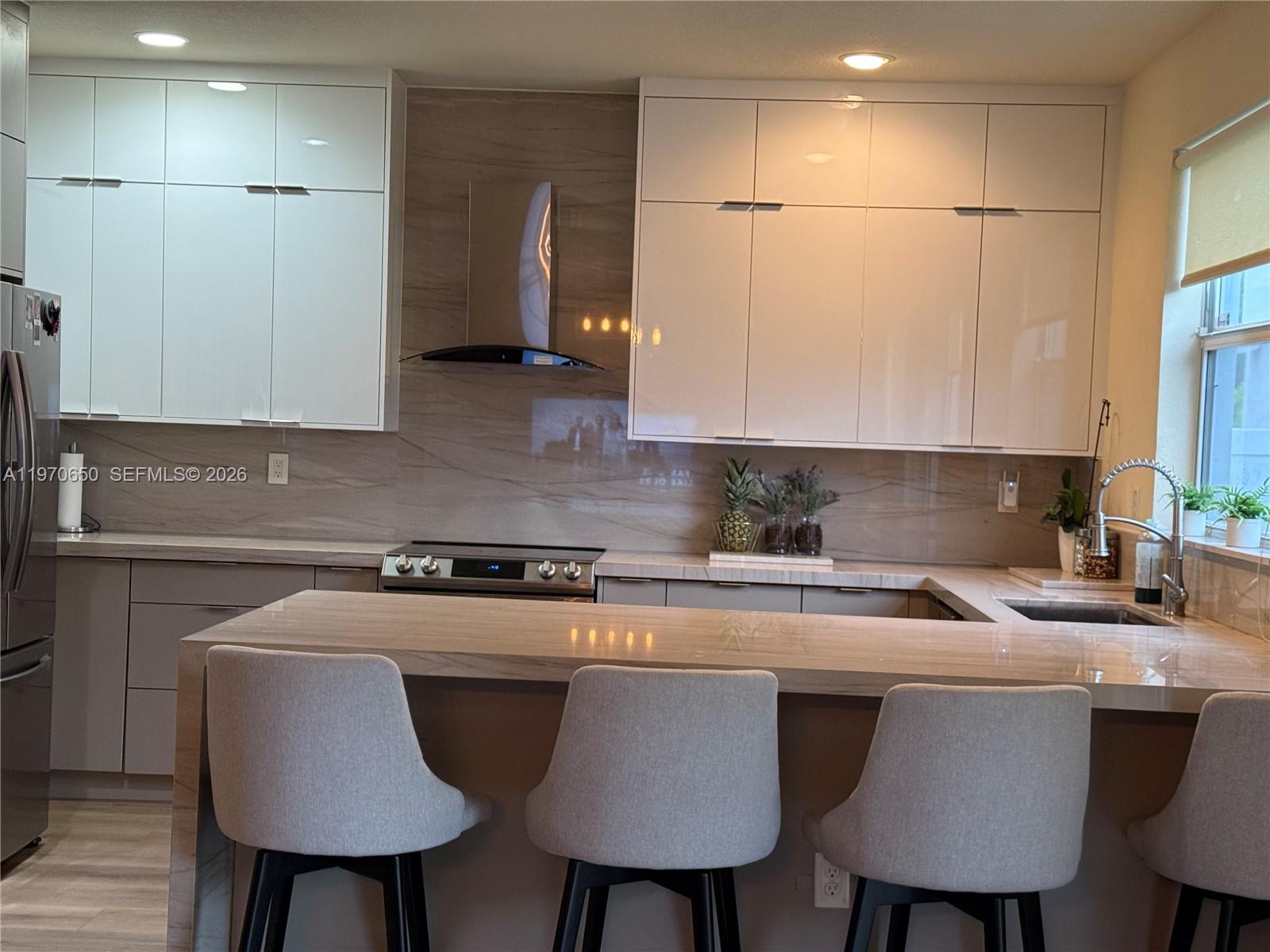 KENDALL COMMONS RESIDENTI - Residential