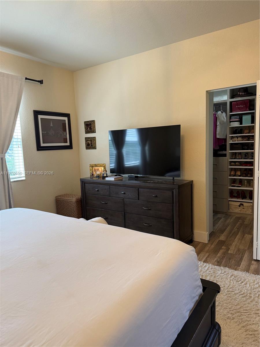 KENDALL COMMONS RESIDENTI - Residential