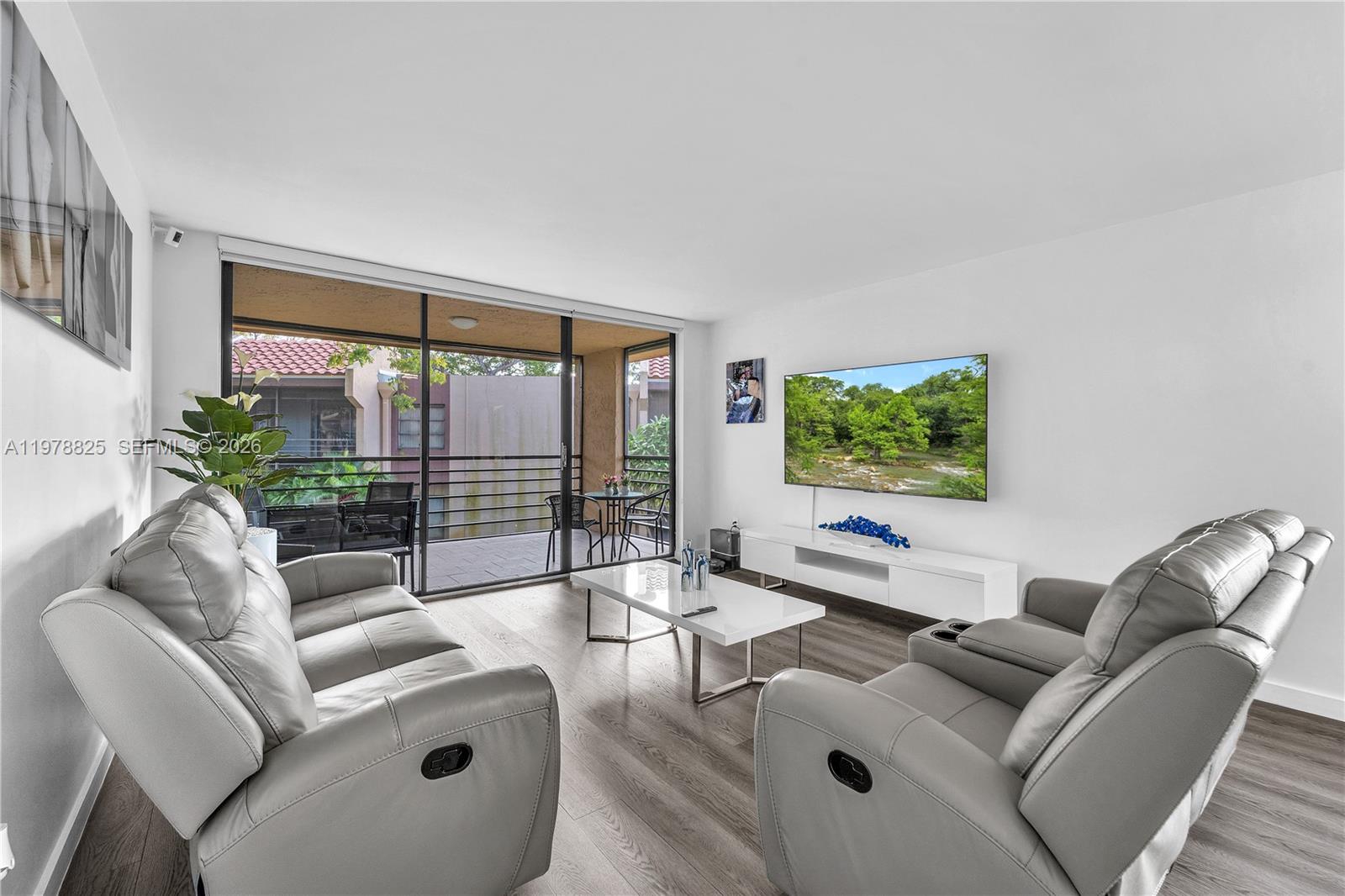 FAIRVIEW OF CALF CL CONDO - Residential