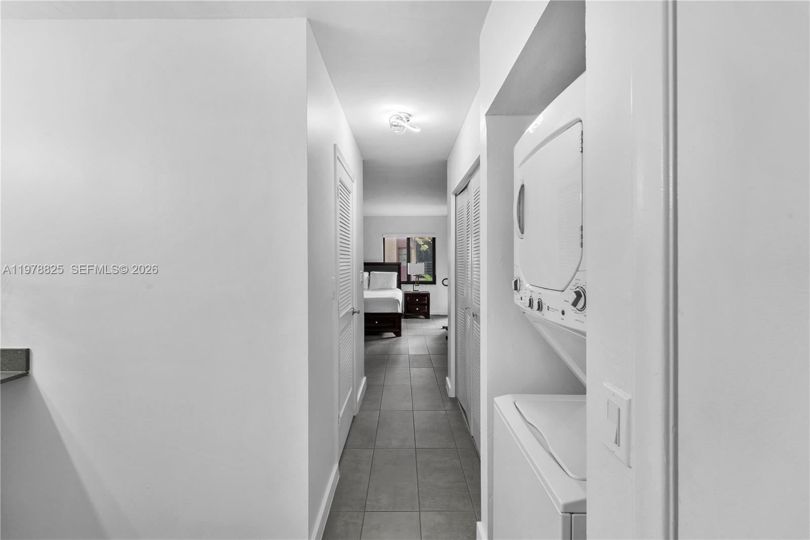 FAIRVIEW OF CALF CL CONDO - Residential