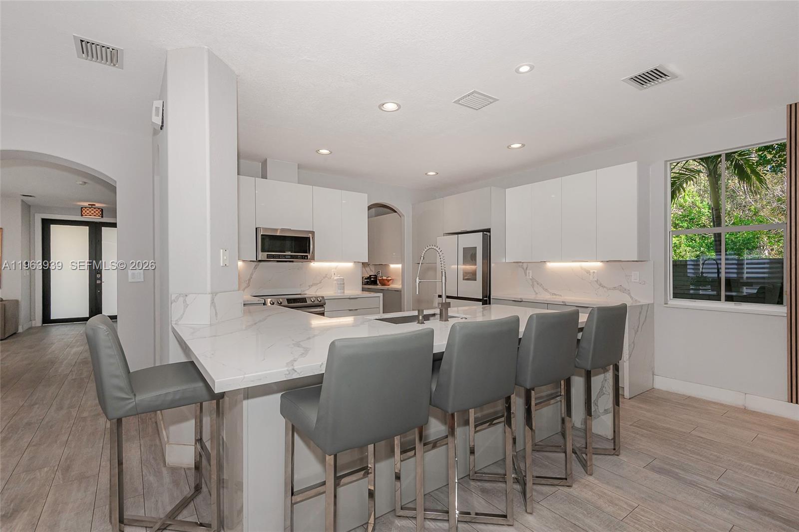 GRAND LAKES PHASE II - Residential