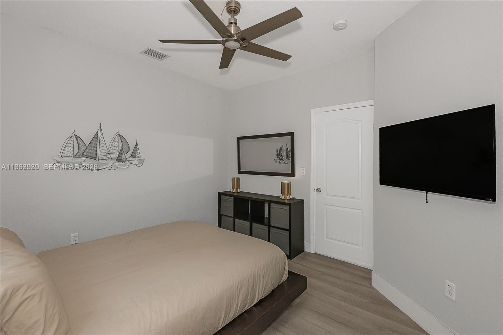 GRAND LAKES PHASE II - Residential