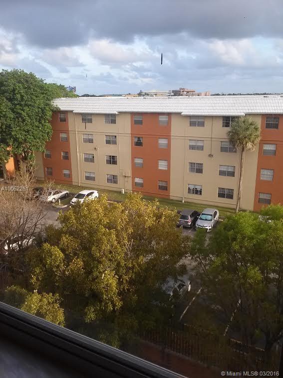 Paradise Pointe Condo - Residential Lease