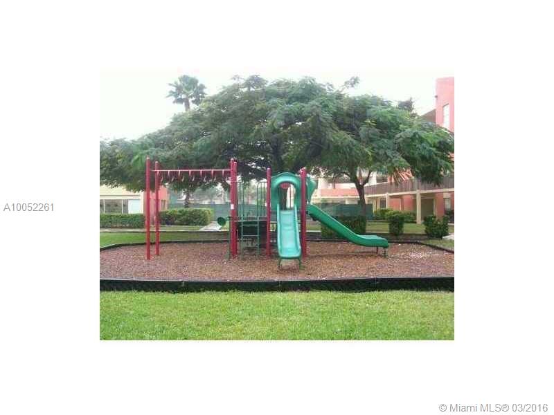 Paradise Pointe Condo - Residential Lease