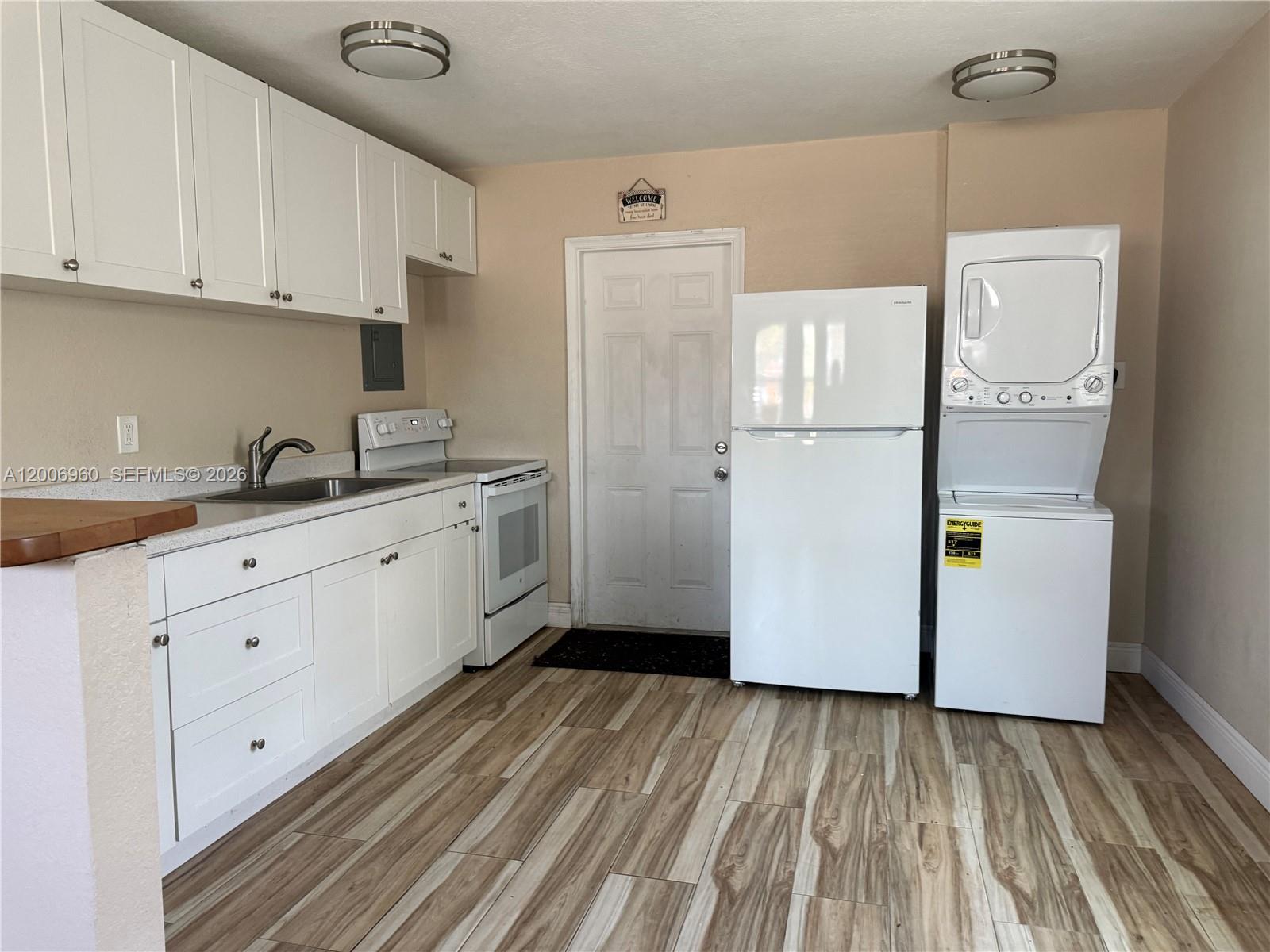 GOLFVIEW HEIGHTS 1 - Residential