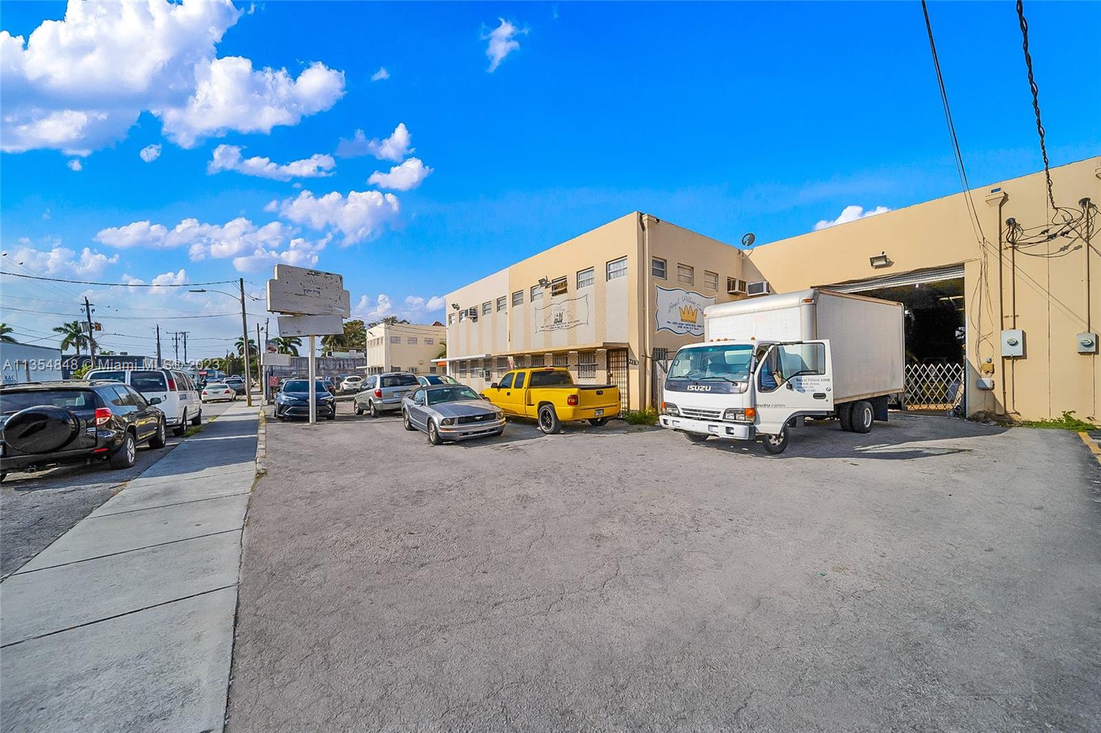 Allapattah Urban Core. One-bay warehouse, totaling 5,505 sf. Property has many great features, such as absolutely 16 ft solid twin-tee concrete ceilings, a private space parking lot, truck access space, one street-level loading door, all exceptionally built and maintained quality. This is an ideal site to house your business. This site is in Allapattah, a stone’s throw from Wynwood, within 10 minute accessibility to Brickell, Downtown, Wynwood, airport, seaport, Gables, and more. The property provides great utility today for all sorts of industrial uses with great logistical benefits being in the urban core. The site is also in a budding new arts and museum district, with 5 major museums within a few blocks, including the Rubell Colleciton, Espacio 23, New York Sex Museum and more.