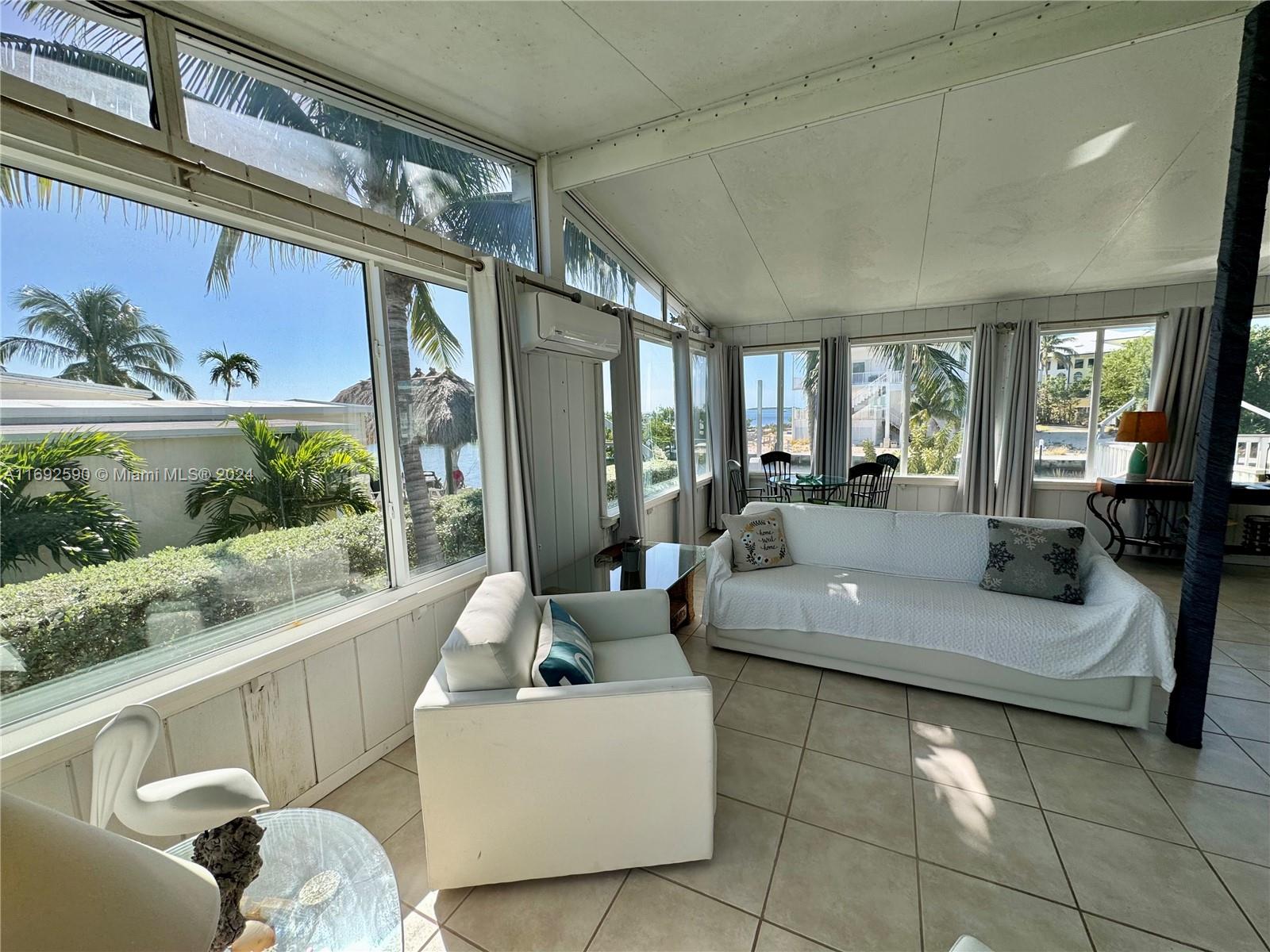 HARBORAGE, THE - Residential Lease