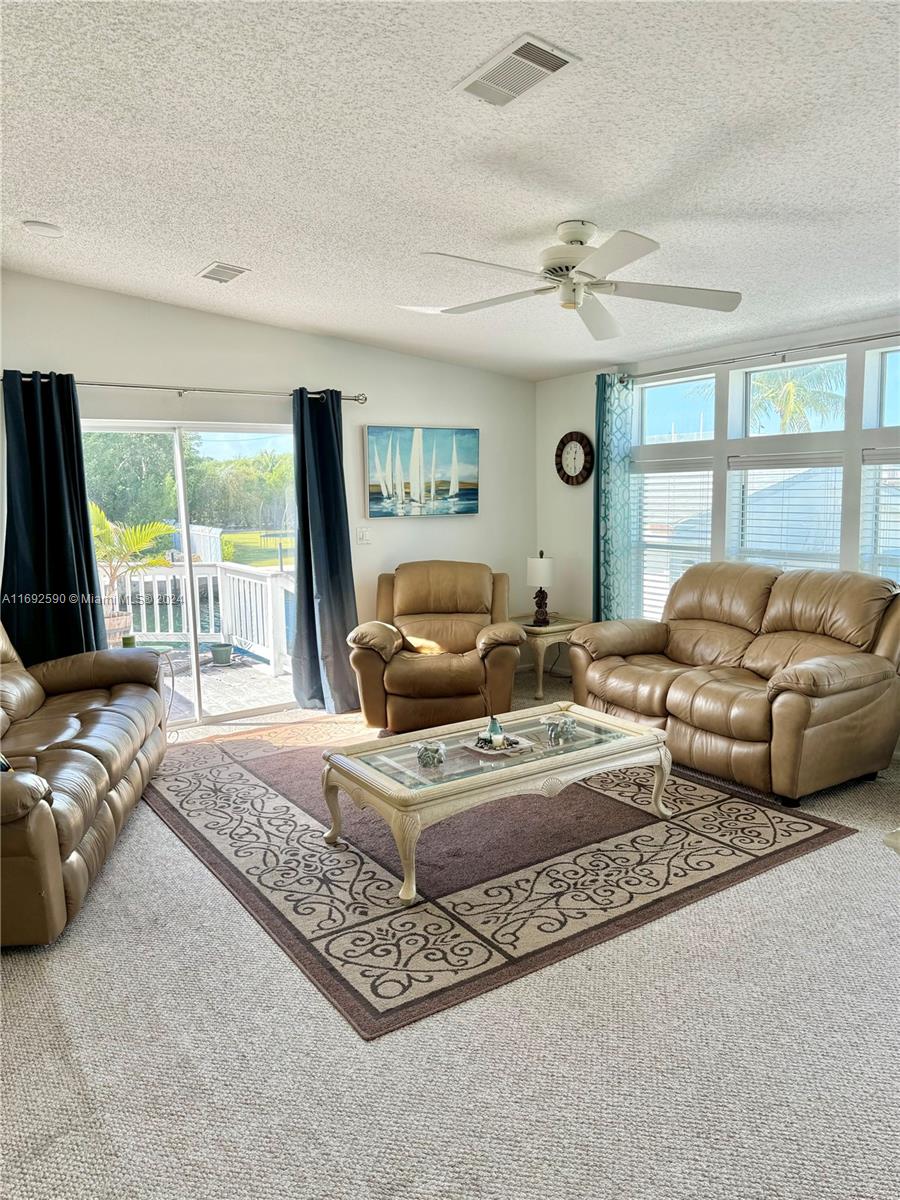 HARBORAGE, THE - Residential Lease